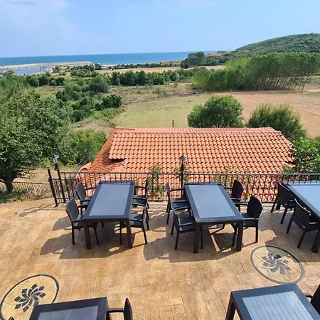 Гостевой дом Panorama Hotel *